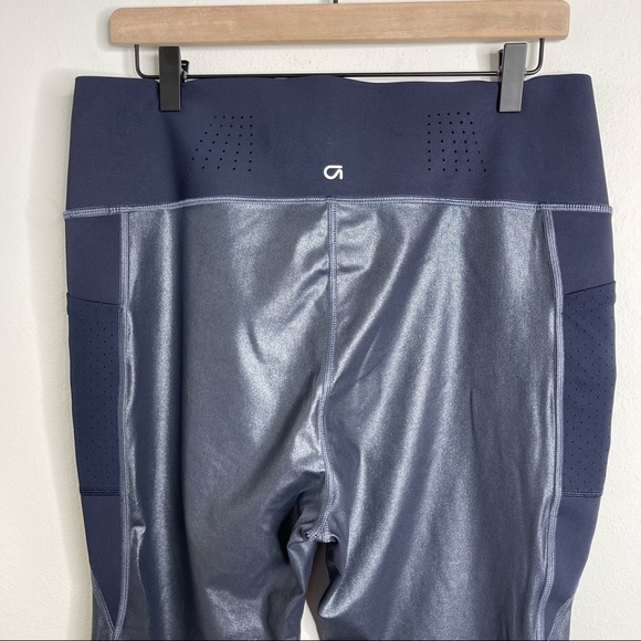 GapFit Navy Solid High Rise Sculpt Revolution Compressive Crop Leggings Size XL - Picture 10 of 16